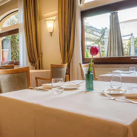 Cala Del Porto Hotel 4*