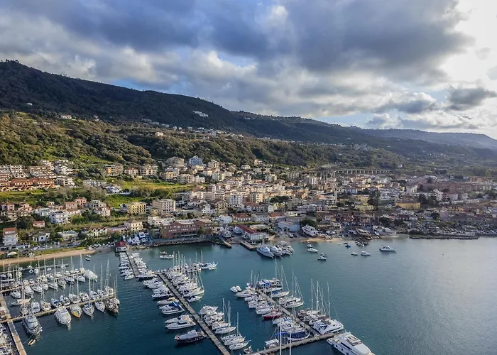 卡拉代尔波尔图酒店 4*