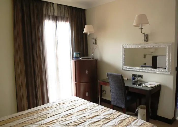 酒店 卡拉代尔波尔图酒店